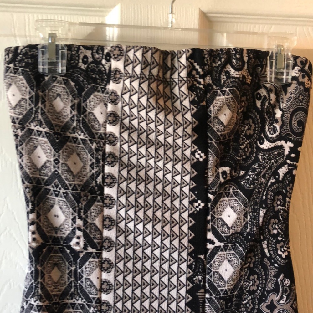 Windsor Strapless Dress M